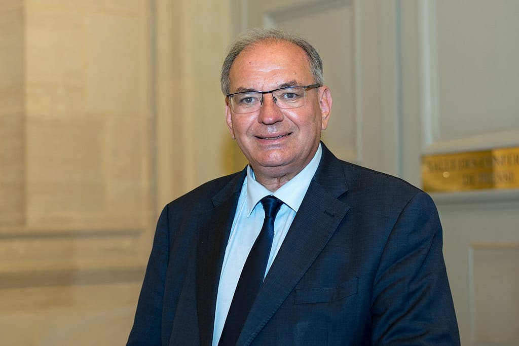 L’ancien député du Rhône Bernard Perrut devant la justice